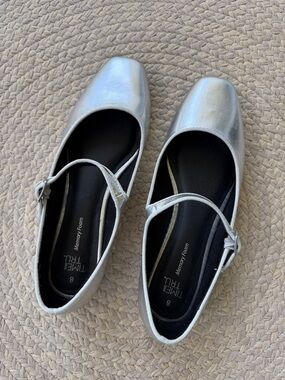 Time and Tru silver Mary Jane flats